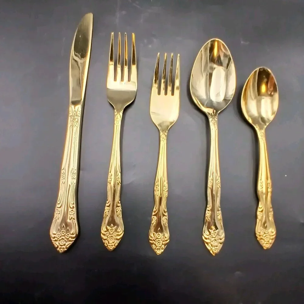 Vtg ROGERS Golden Dream Rose 20 pcs GOLD Electroplate Flatware Set 4 Places NEW